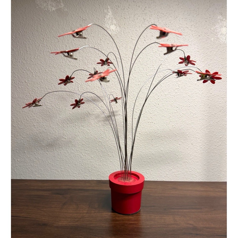 Silver Metal Umbra Petal Desktop Photo Holder, Red, 16in tall